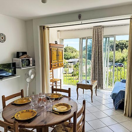 Apartment Les Roses Lauriers By Interhome Le Lavandou Exterior photo
